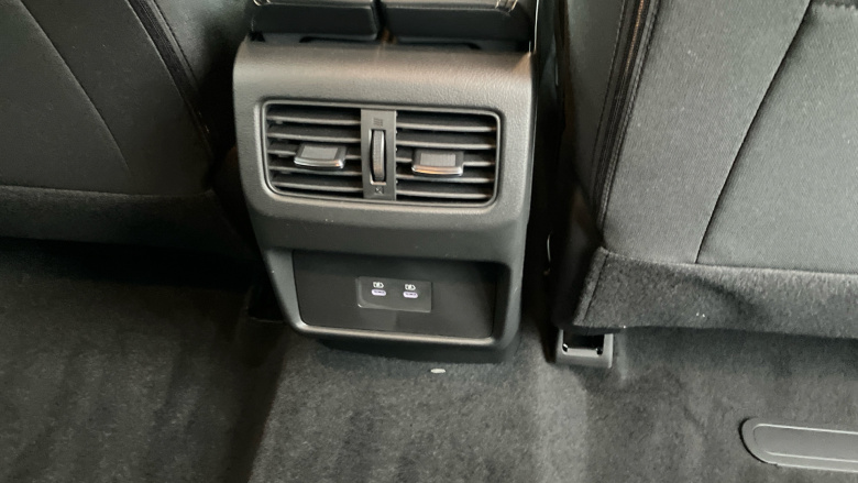 Nissan X-Trail 1.5 MHEV 163 N-Connecta 5dr [7 Seat] Xtronic Petrol Station Wagon